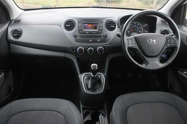 Hyundai i10 1.2 SE 5dr