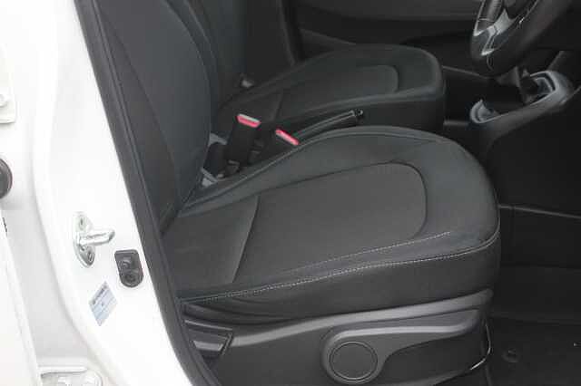 Hyundai i10 1.2 SE 5dr