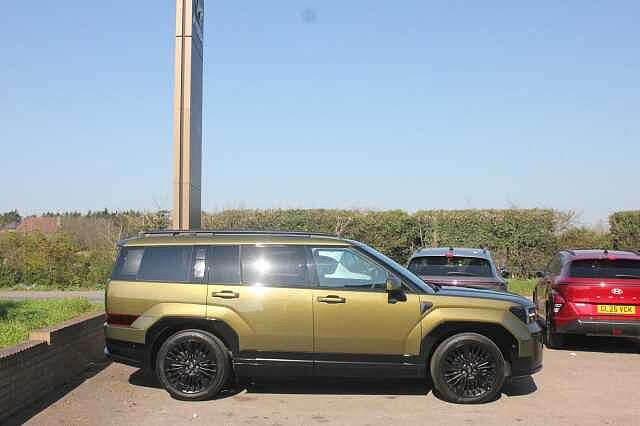 Hyundai SANTA FE 1.6 TGDi Hybrid Calligraphy 5dr Auto Olive Green