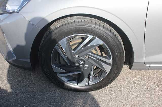 Hyundai I20 1.0T GDi 48V MHD SE Connect 5dr DCT Elemental Brass