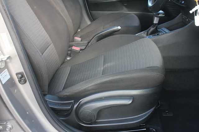 Hyundai I20 1.0T GDi 48V MHD SE Connect 5dr DCT Elemental Brass