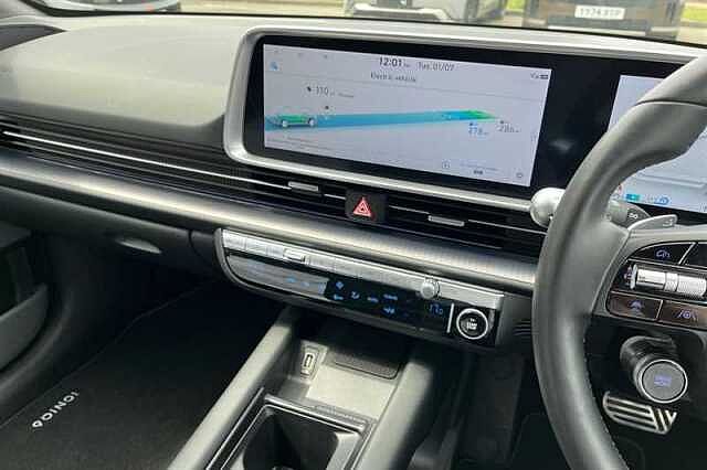 Hyundai IONIQ 6 77.4kWh Premium Saloon 4dr Electric Auto AWD (325 ps) Blue