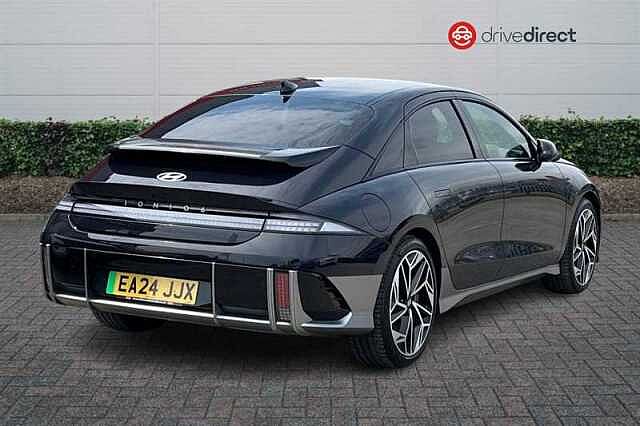 Hyundai IONIQ 6 77.4kWh Premium Saloon 4dr Electric Auto AWD (325 ps) Blue