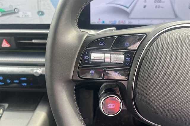 Hyundai IONIQ 6 77.4kWh Premium Saloon 4dr Electric Auto (228 ps) Silver