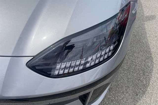 Hyundai IONIQ 6 77.4kWh Premium Saloon 4dr Electric Auto (228 ps) Silver