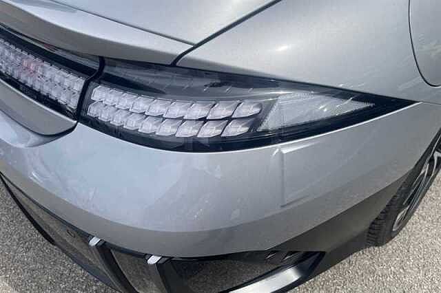 Hyundai IONIQ 6 77.4kWh Premium Saloon 4dr Electric Auto (228 ps) Silver