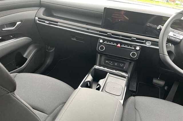 Hyundai TUCSON 1.6 T-GDi Advance SUV 5dr Petrol Hybrid Auto Euro 6 (s/s) (215 ps) Silver