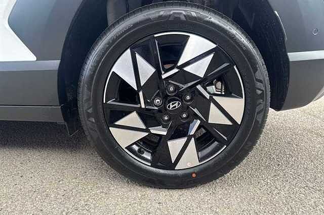 Hyundai KONA 1.6 h-GDi Ultimate SUV 5dr Petrol Hybrid DCT Euro 6 (s/s) (129 ps) White