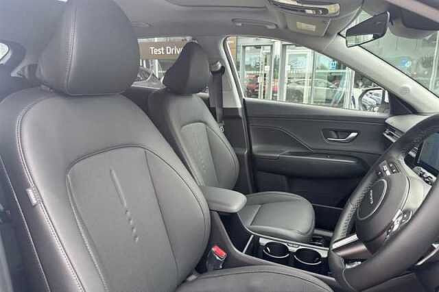 Hyundai KONA 1.6 h-GDi Ultimate SUV 5dr Petrol Hybrid DCT Euro 6 (s/s) (129 ps) White