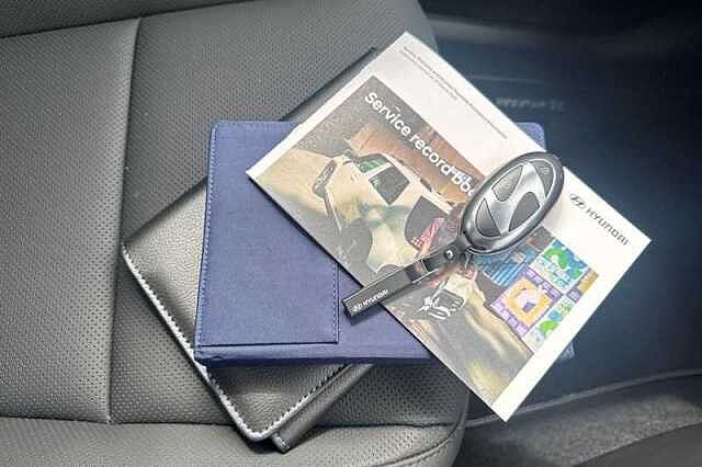 Hyundai KONA 1.6 h-GDi Ultimate SUV 5dr Petrol Hybrid DCT Euro 6 (s/s) (129 ps) White