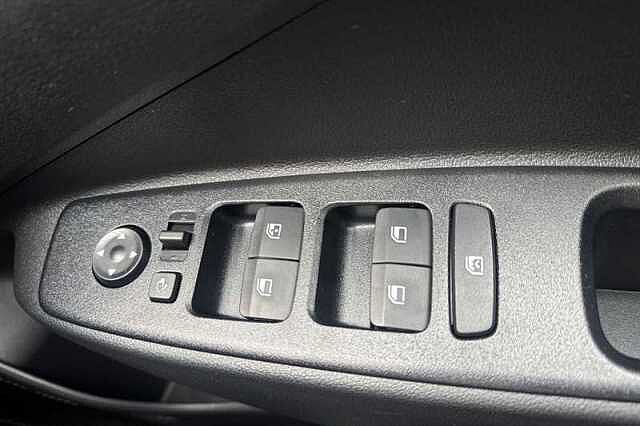 Hyundai I10 1.2 Premium Hatchback 5dr Petrol Auto Euro 6 (s/s) (79 ps) Blue