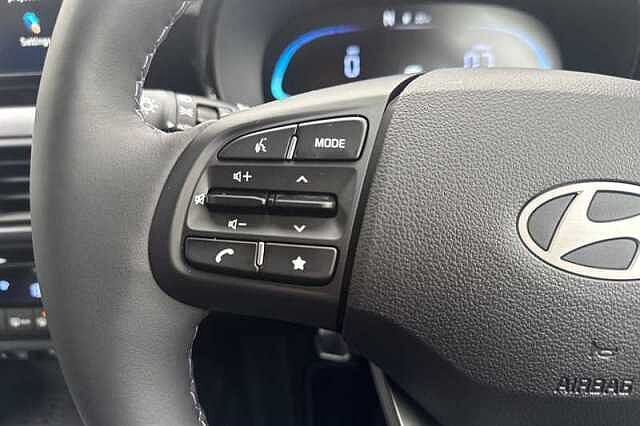 Hyundai I10 1.2 Premium Hatchback 5dr Petrol Auto Euro 6 (s/s) (79 ps) Blue