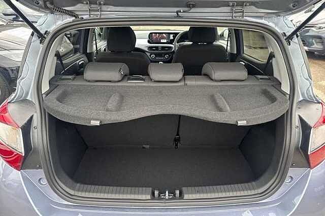Hyundai I10 1.2 Premium Hatchback 5dr Petrol Auto Euro 6 (s/s) (79 ps) Blue