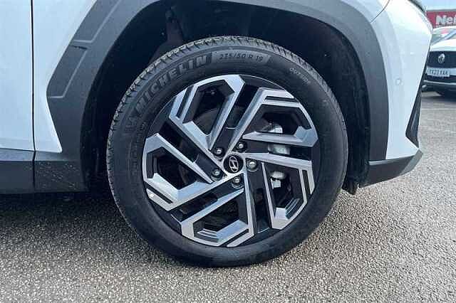 Hyundai TUCSON 1.6 T-GDi Ultimate SUV 5dr Petrol Hybrid Auto Euro 6 (s/s) (215 ps) White