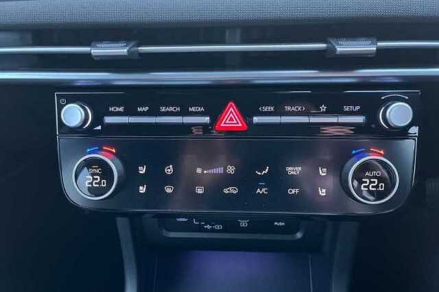 Hyundai TUCSON 1.6 T-GDi Ultimate SUV 5dr Petrol Hybrid Auto Euro 6 (s/s) (215 ps) White