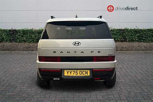 Hyundai SANTA FE 1.6 T-GDi 13.8kWh Calligraphy SUV 5dr Petrol Plug-in Hybrid Auto 4WD Euro 6 (s/s Silver