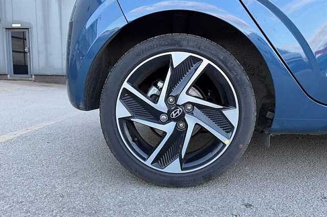 Hyundai I10 1.2 Premium Hatchback 5dr Petrol Auto Euro 6 (s/s) (79 ps) Blue