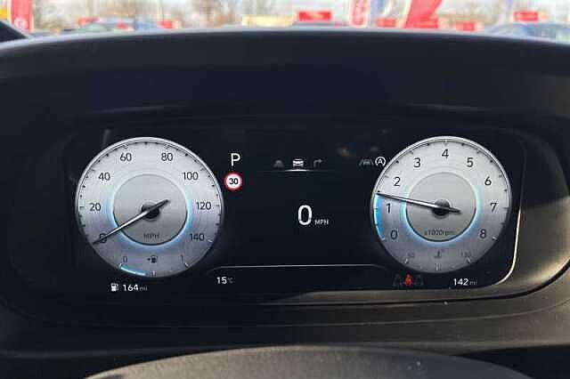 Hyundai BAYON 1.0 T-GDi Tech Line SUV 5dr Petrol DCT Euro 6 (s/s) (90 ps) Blue