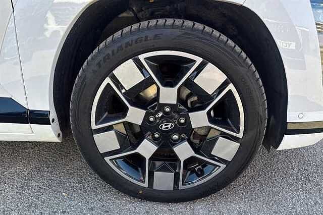 Hyundai KONA 65.4kWh Ultimate SUV 5dr Electric Auto (218 ps) White