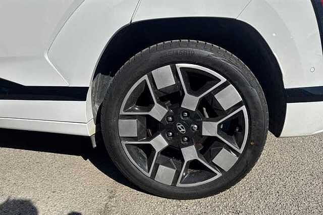 Hyundai KONA 65.4kWh Ultimate SUV 5dr Electric Auto (218 ps) White