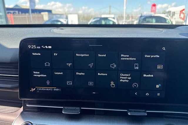 Hyundai KONA 65.4kWh Ultimate SUV 5dr Electric Auto (218 ps) White