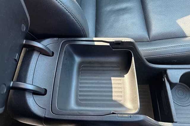 Hyundai KONA 65.4kWh Ultimate SUV 5dr Electric Auto (218 ps) White