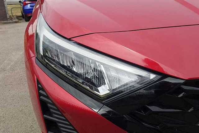 Hyundai I20 1.0 T-GDi Black Line Hatchback 5dr Petrol Manual Euro 6 (s/s) (90 ps) Red