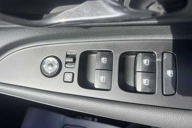 Hyundai I20 1.0 T-GDi Tech Line Hatchback 5dr Petrol DCT Euro 6 (s/s) (90 ps) Grey
