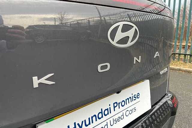 Hyundai KONA 48.4kWh Advance SUV 5dr Electric Auto (156 ps) Grey