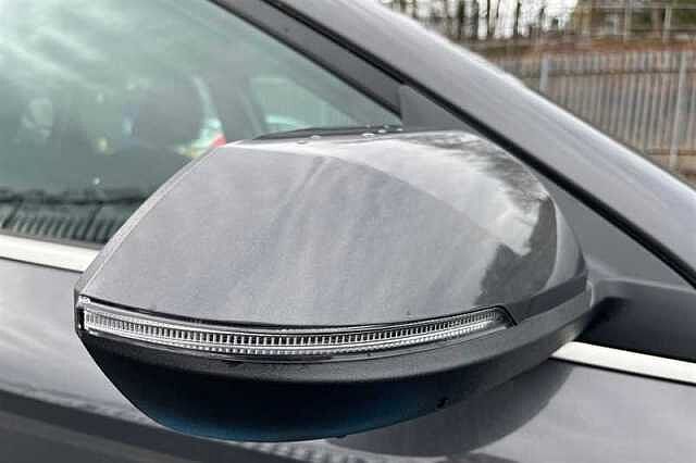 Hyundai KONA 48.4kWh Advance SUV 5dr Electric Auto (156 ps) Grey