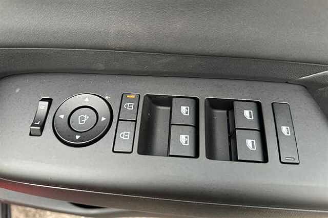 Hyundai KONA 1.6 h-GDi Ultimate SUV 5dr Petrol Hybrid DCT Euro 6 (s/s) (141 ps) Orange