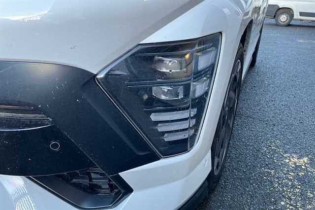 Hyundai KONA 65.4kWh N Line S SUV 5dr Electric Auto (218 ps) White