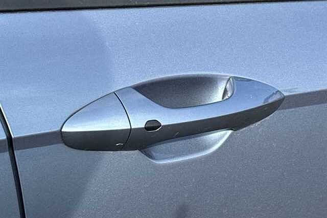 Hyundai KONA 1.6 h-GDi N Line S SUV 5dr Petrol Hybrid DCT Euro 6 (s/s) (141 ps) Blue