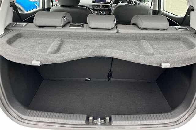 Hyundai I10 1.0 Advance Hatchback 5dr Petrol Manual Euro 6 (s/s) (63 ps) White