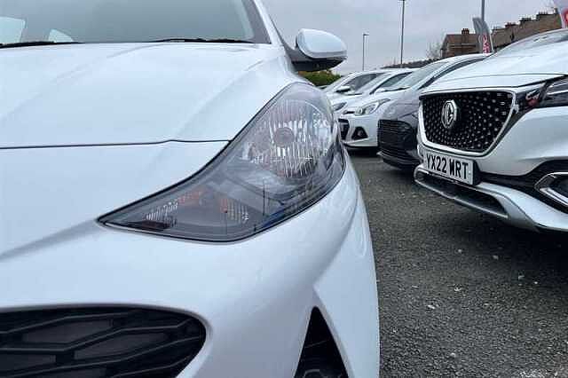 Hyundai I10 1.0 Advance Hatchback 5dr Petrol Manual Euro 6 (s/s) (63 ps) White