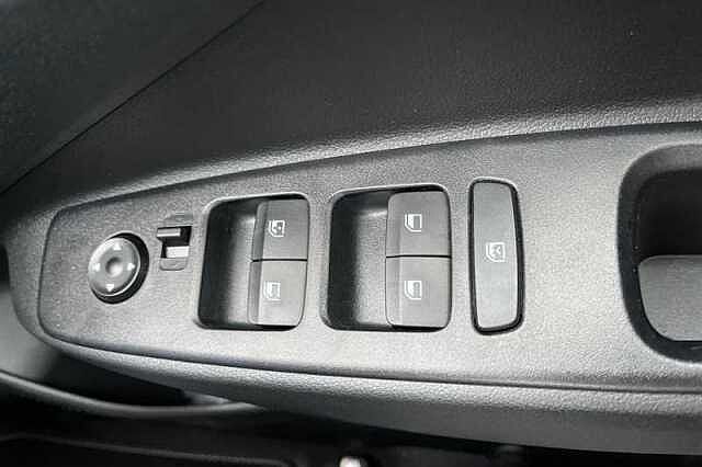 Hyundai I10 1.0 Advance Hatchback 5dr Petrol Auto Euro 6 (s/s) (63 ps) White