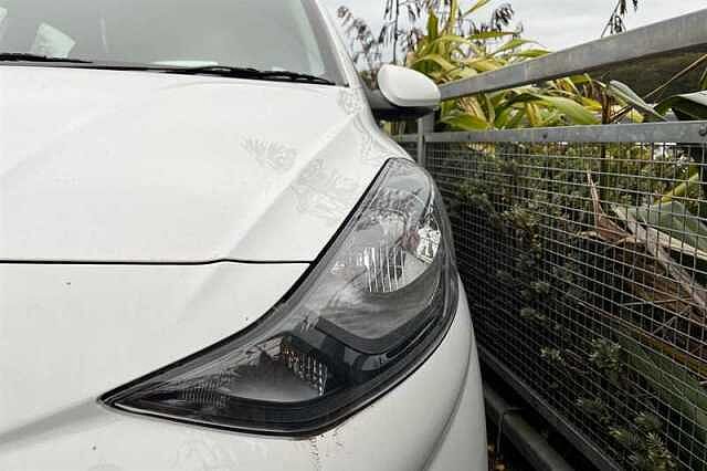 Hyundai I10 1.0 Advance Hatchback 5dr Petrol Auto Euro 6 (s/s) (63 ps) White