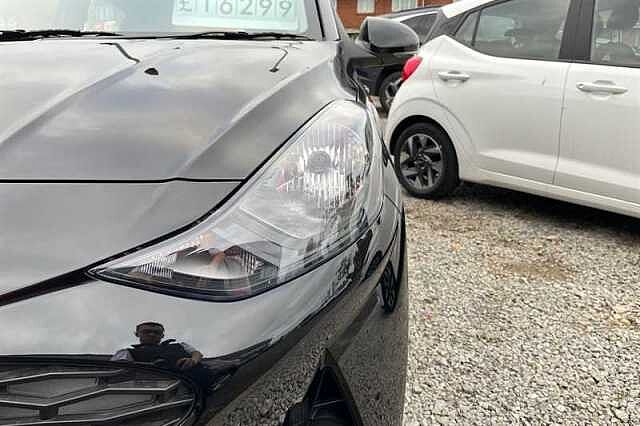 Hyundai I10 1.2 Advance Hatchback 5dr Petrol Auto Euro 6 (s/s) (79 ps) Black