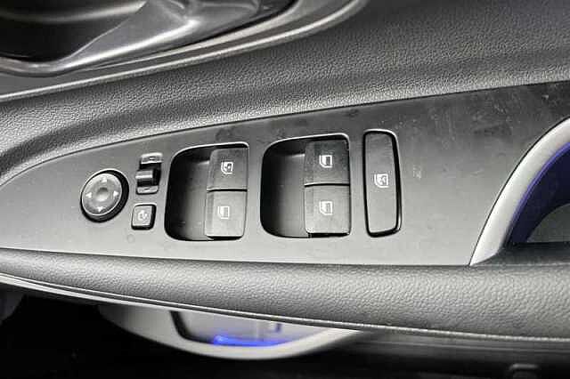 Hyundai I20 1.0 T-GDi Ultimate Hatchback 5dr Petrol DCT Euro 6 (s/s) (100 ps) Blue