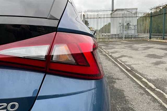 Hyundai I20 1.0 T-GDi Ultimate Hatchback 5dr Petrol DCT Euro 6 (s/s) (100 ps) Blue