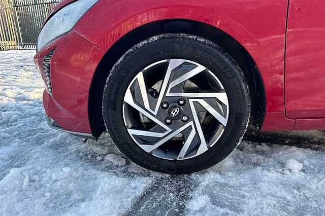 Hyundai I20 1.0 T-GDi Advance Hatchback 5dr Petrol DCT Euro 6 (s/s) (100 ps) Red