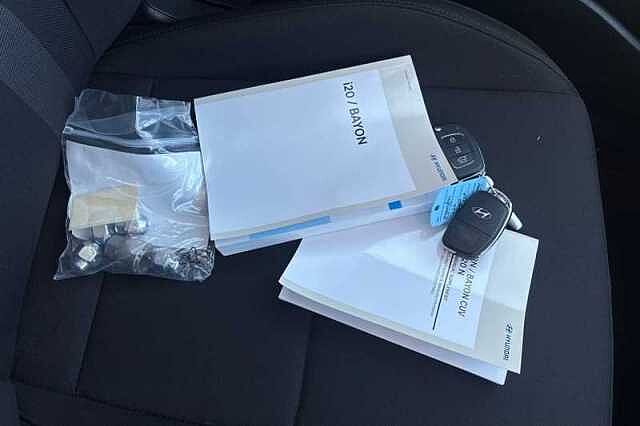 Hyundai I20 1.0 T-GDi Advance Hatchback 5dr Petrol DCT Euro 6 (s/s) (100 ps) Red