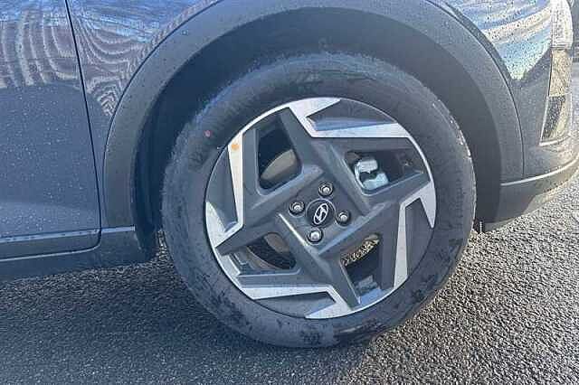 Hyundai BAYON 1.0 T-GDi Tech Line SUV 5dr Petrol DCT Euro 6 (s/s) (90 ps) Grey