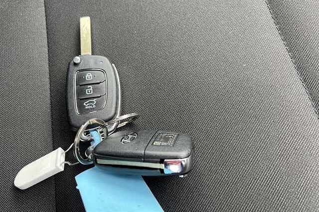 Hyundai I20 1.0 T-GDi Advance Hatchback 5dr Petrol Manual Euro 6 (s/s) (100 ps) Red