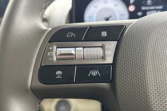 Hyundai INSTER Long Range 49kWh 02 SUV 5dr Electric Auto (115 ps)