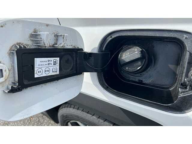 Hyundai TUCSON 1.6 TGDi Hybrid 230 Premium 5dr 2WD Auto White