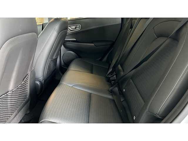 Hyundai KONA 150kW Premium SE 64kWh 5dr Auto WHITE