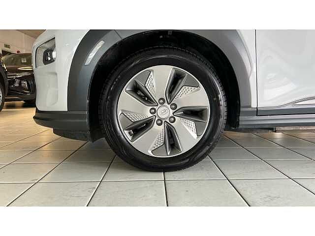 Hyundai KONA 150kW Premium SE 64kWh 5dr Auto WHITE