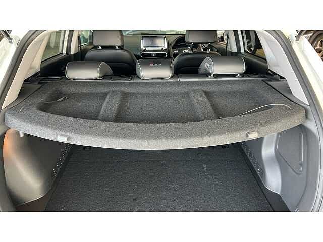 Hyundai KONA 150kW Premium SE 64kWh 5dr Auto WHITE