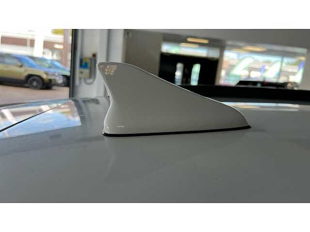 Hyundai KONA 150kW Premium SE 64kWh 5dr Auto WHITE